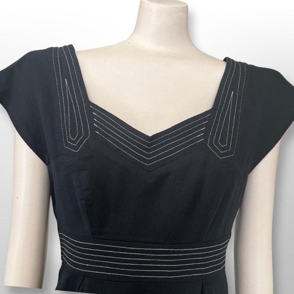 Walter Sheath Dress - Picture 3 of 4